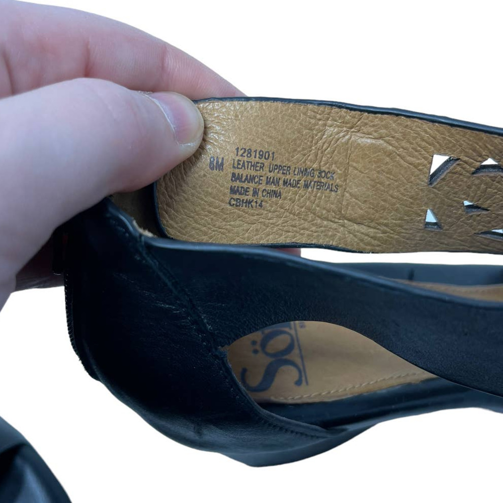 Sofft Black Laser-Cut T-Strap Block Heel Sandals - Picture 6 of 9